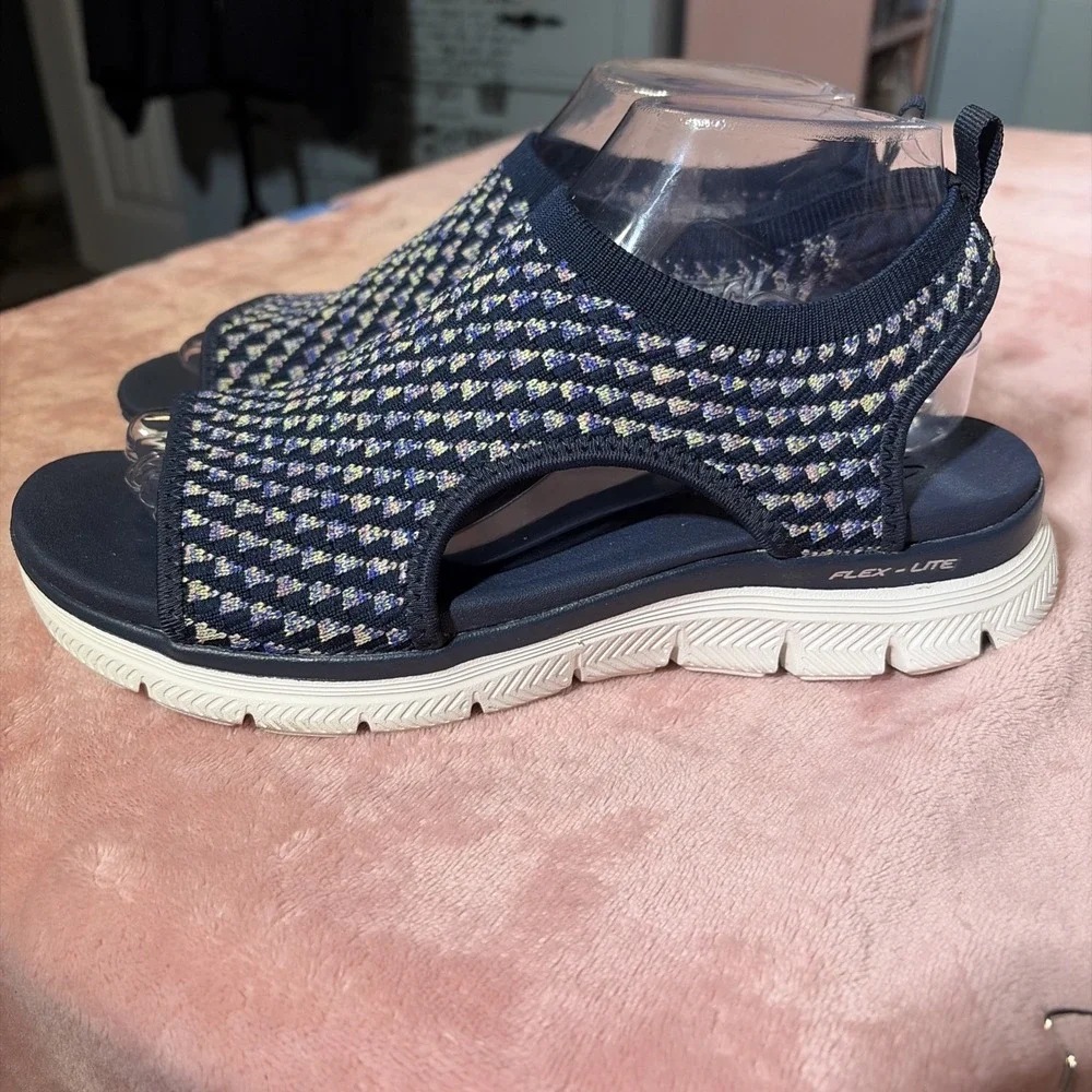 Skechers Yoga Foam Stretch Fit Navy Blue Knit Flex-Lite Sandals Womens Sz 9